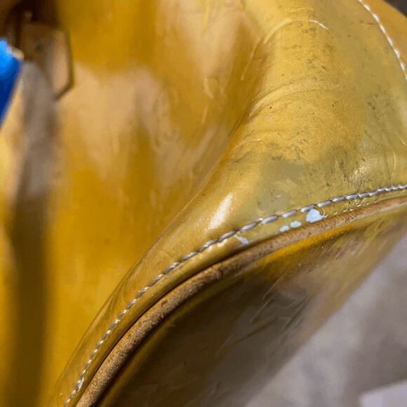 Authentic Louis Vuitton LV Vtg 1999 Yellow Vernis Leather Houston Handbag *FLAWS - Picture 11 of 14